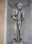 statue in chains2