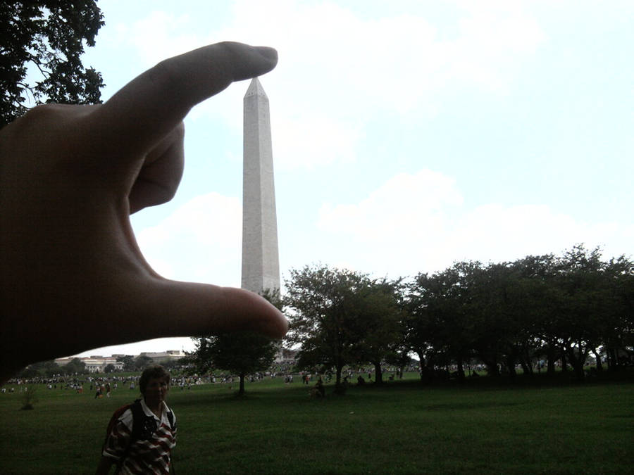 Forced Photography Pic of the Washing Monument by DarkWaltzFairy
