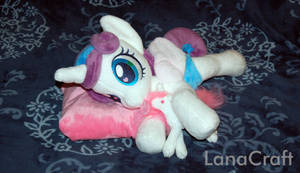 Princess Flurry Heart plush  (beanie plushie)