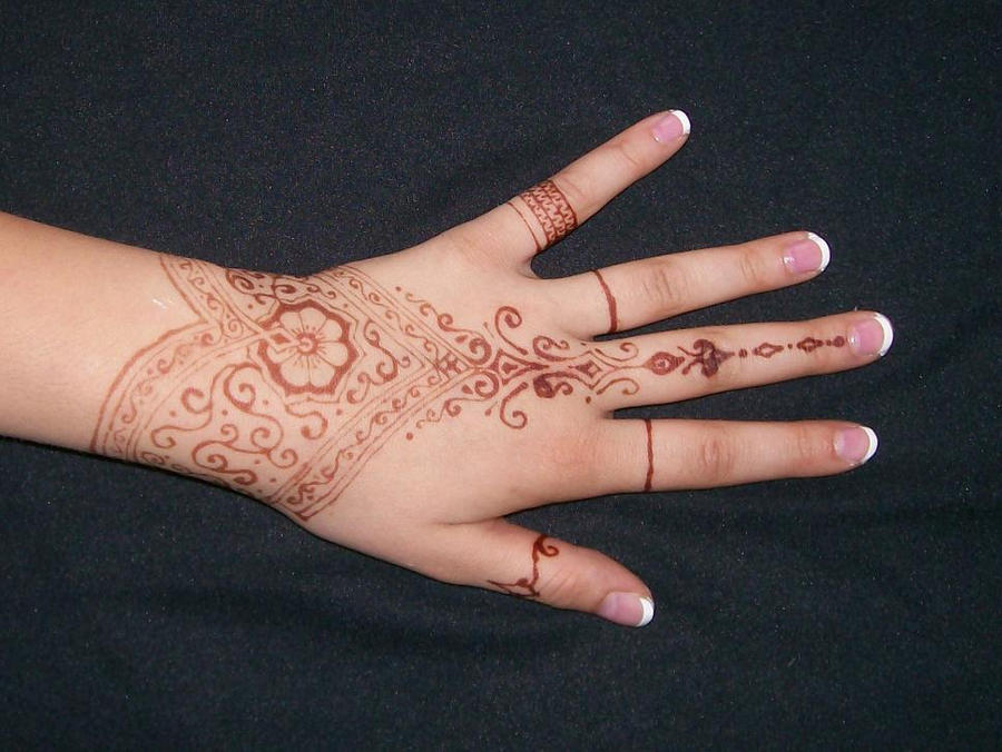 Henna 6 -back-