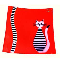 Fused Glass Plate - Black and White cat on red