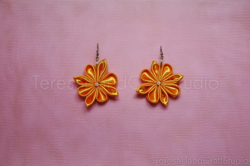 Kanzashi earrings III