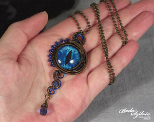 Blue dragon eye necklace