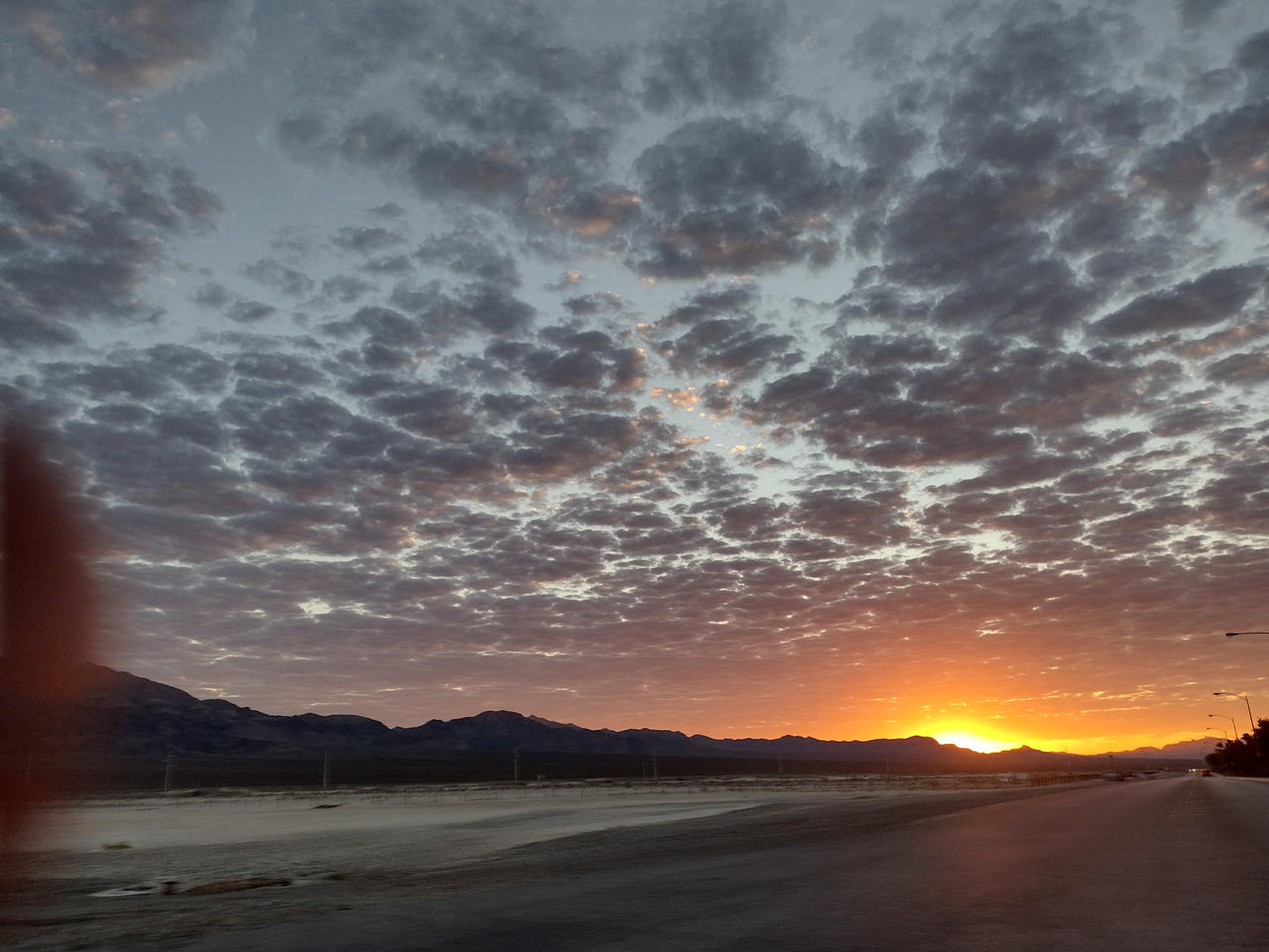 Desert sunrise by ShamuPumpkin on DeviantArt