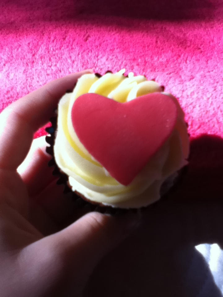 Heart cake