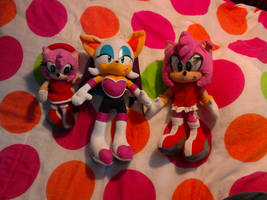 Amy Jr, Rouge, and Amy