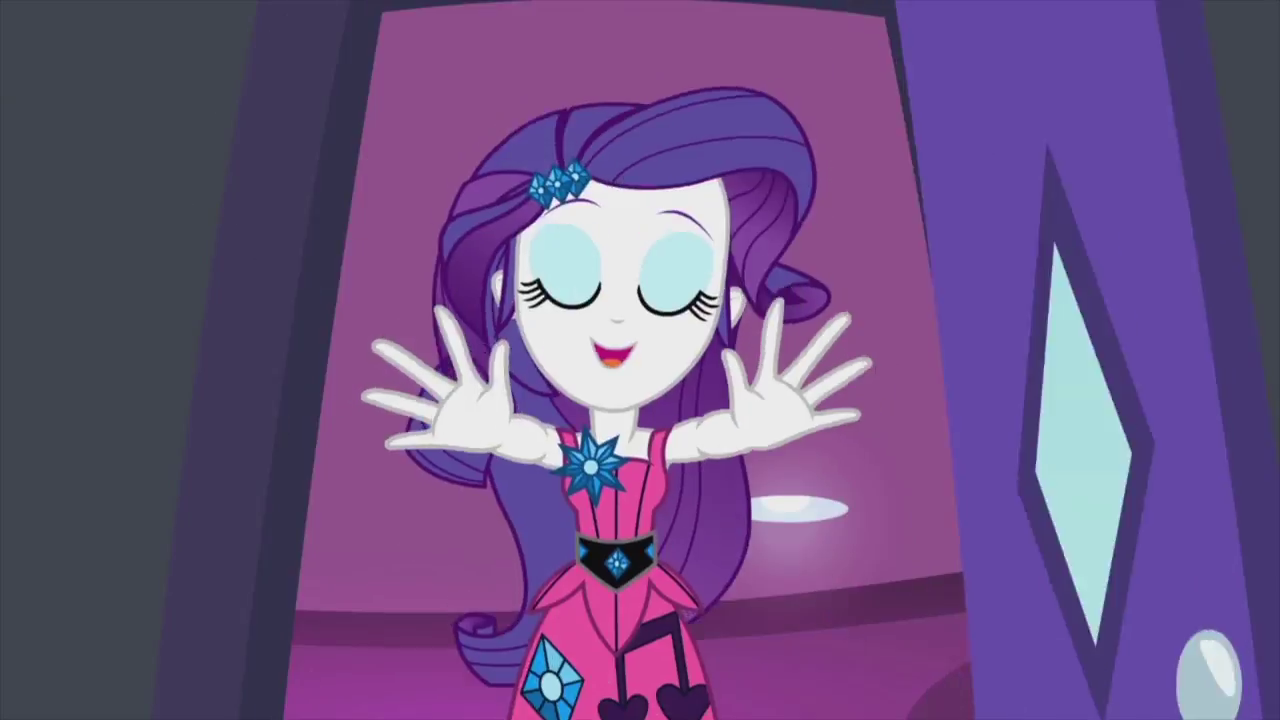 Rarity opens the door