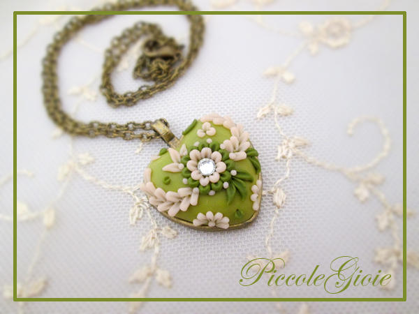cammeo heart fimo green by PiccoleGioiefimo cammeo heart fimo green by PiccoleGioiefimo