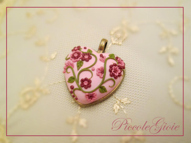 cammeo spring heart by PiccoleGioiefimo cammeo spring heart by PiccoleGioiefimo