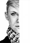 .:DIVIDED:. by Lorelai82