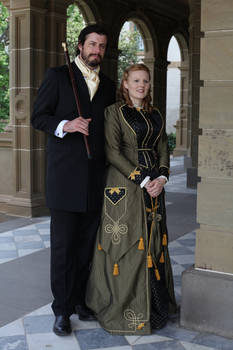 Victorian Couple 1