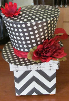 Top Hat Box - Front View