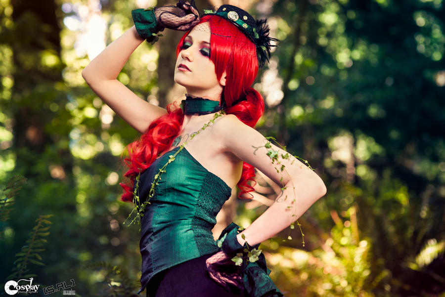 Steampunk Poison Ivy by cosplayphotogs