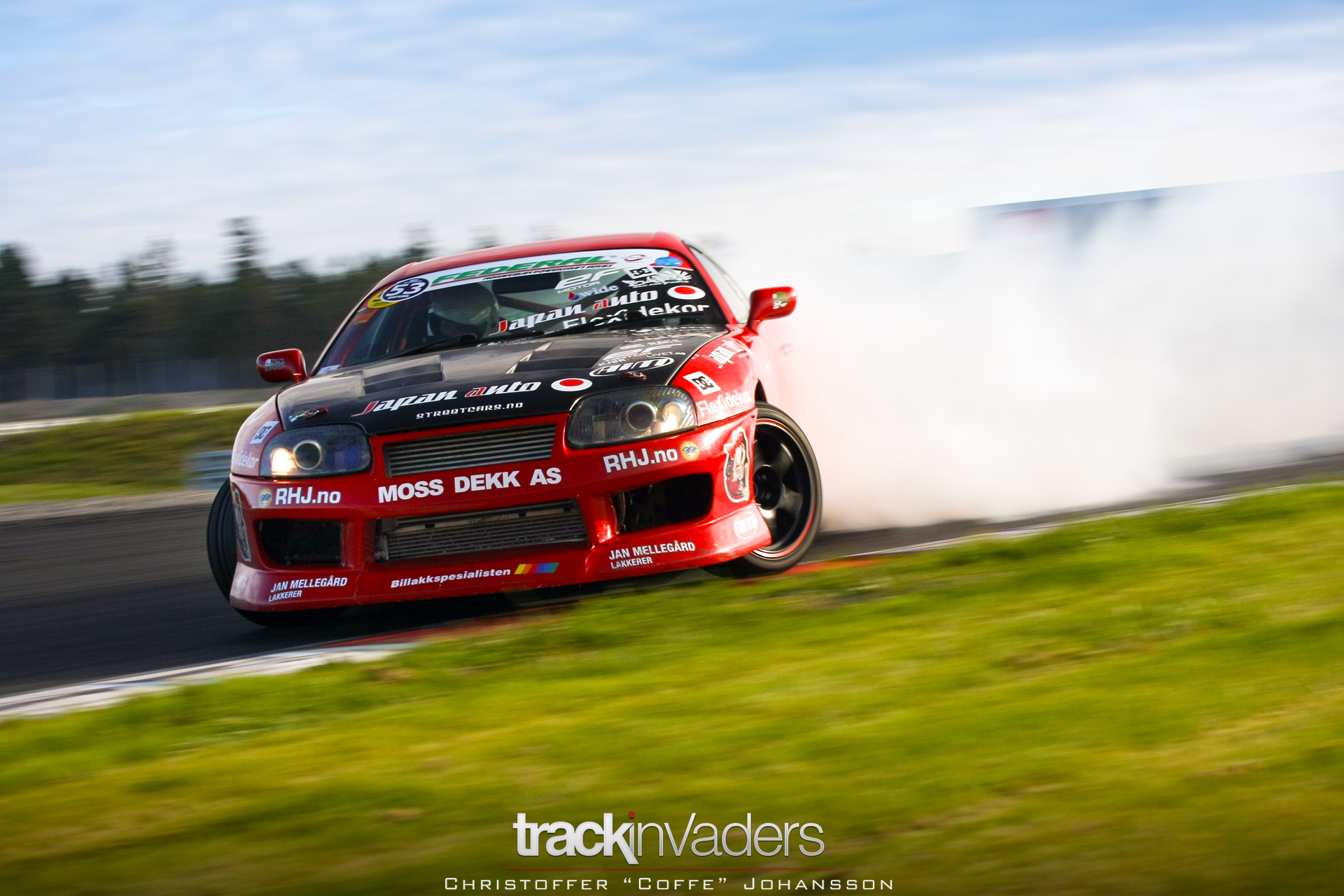 Drifting Toyota Supra MkIV