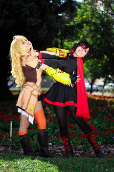 Yang and Ruby - RWBY