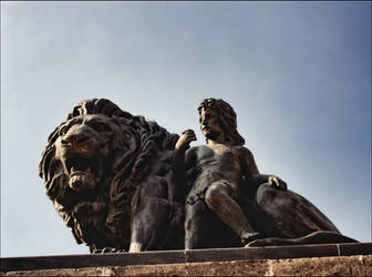 Estatua macroplaza