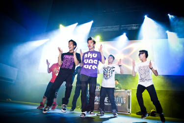 Poreotics Tic Tic Tour 01