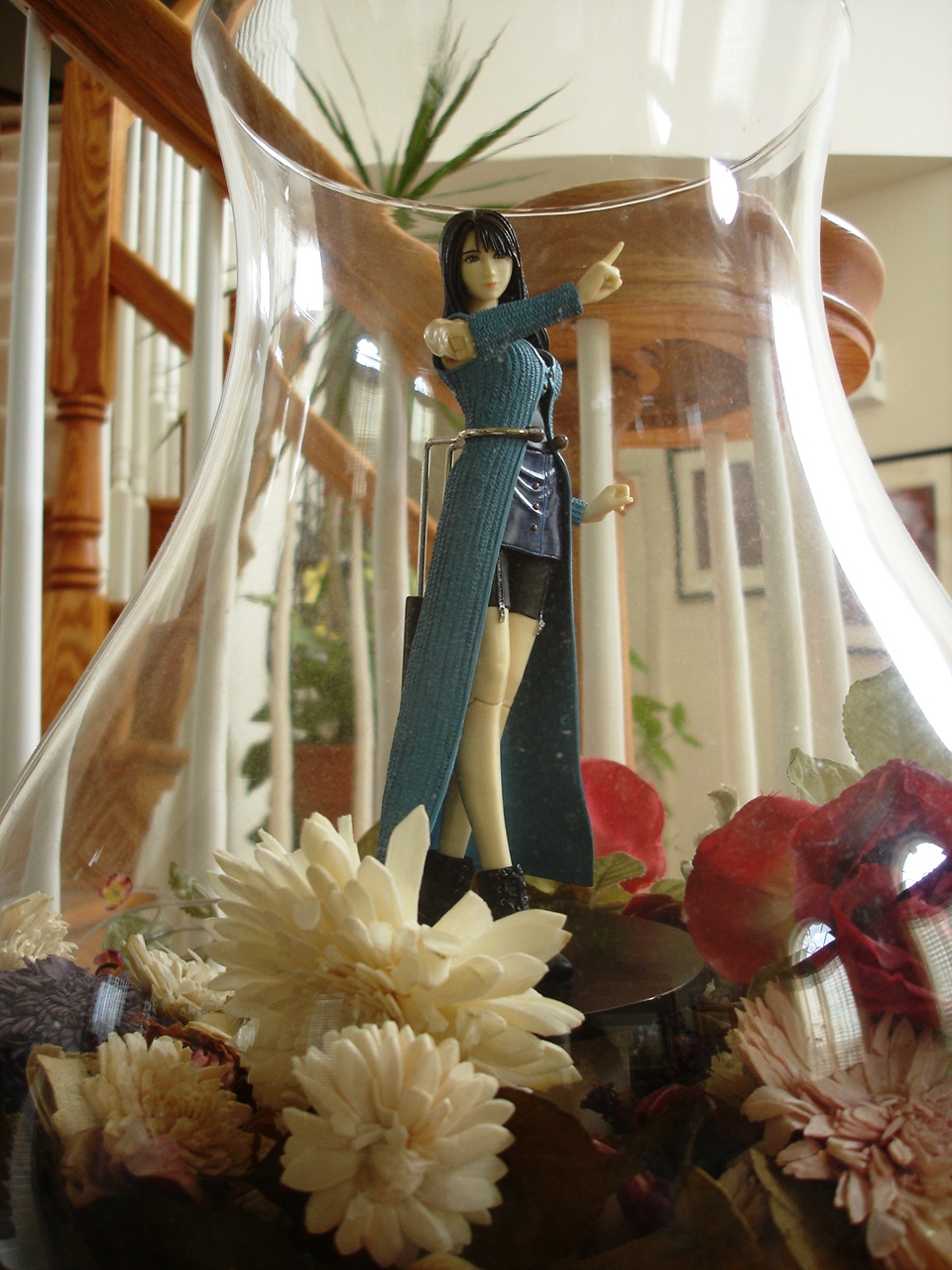 FF8 Play Arts- Rinoa