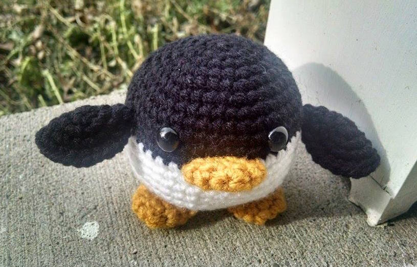 Amigurumi Crochet Roly-Poly Penguin