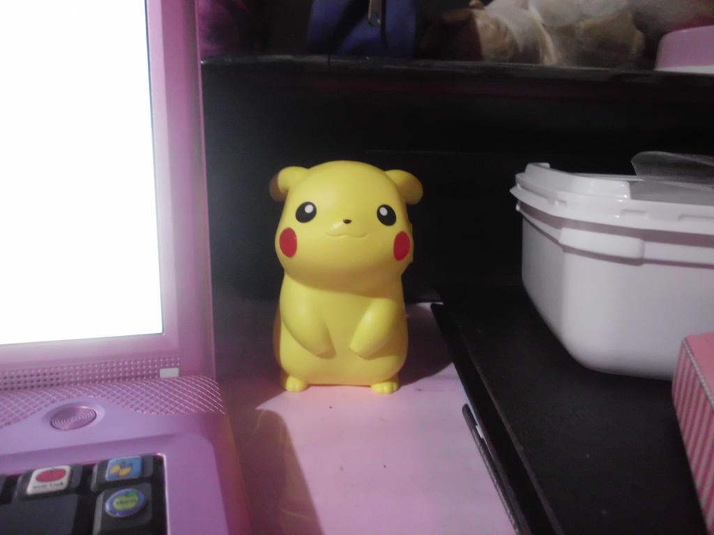 Pikaaachu (: by KelzinhaH on DeviantArt