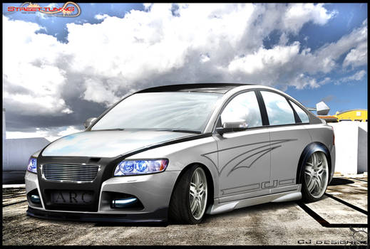 Volvo S40.