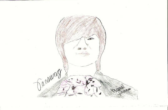 Daesung gives you flowers.