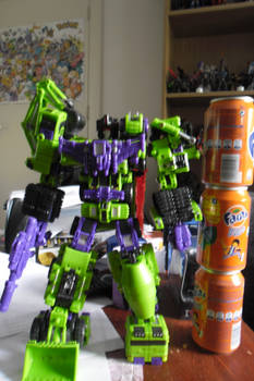 Herculess / Devastator size comparison