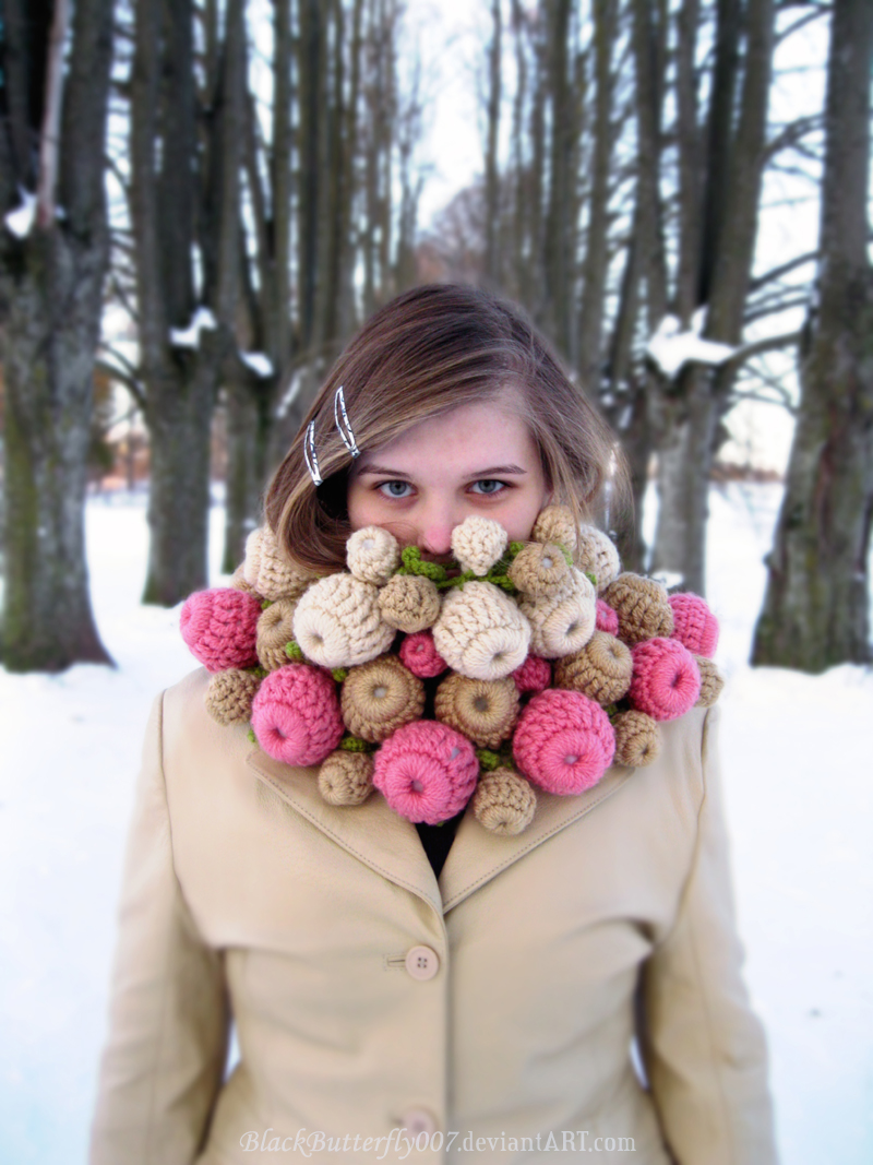 Crocheted Berry Scarf