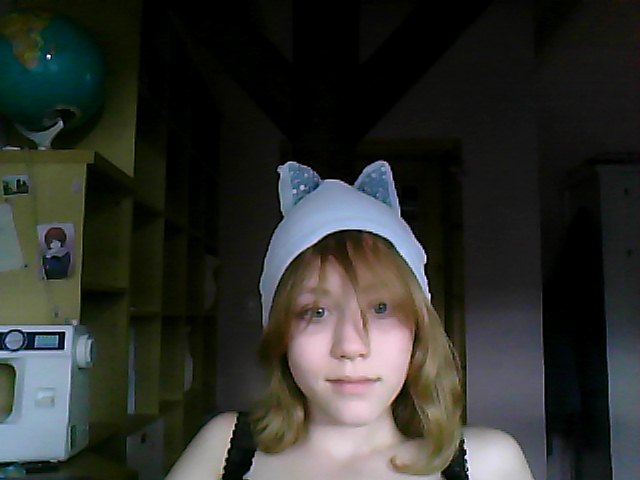 blue cat hat again