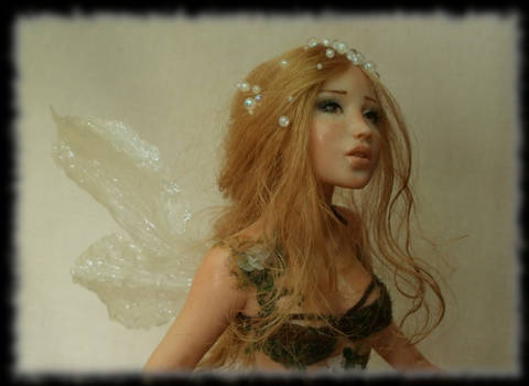 14 Spring Fairy sculpture ooak, 1 inch head