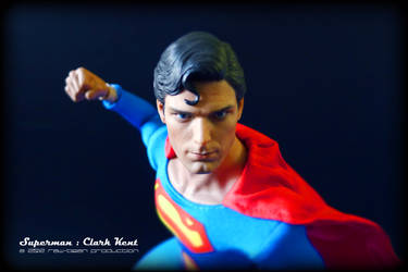 Hot Toys - Superman 5