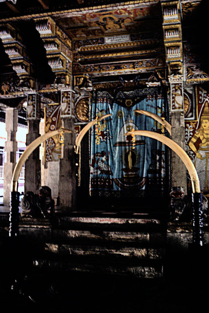 Teeth Interror SriLanka Kandy Temple of the Tooth interior by FEB43 on DeviantArt