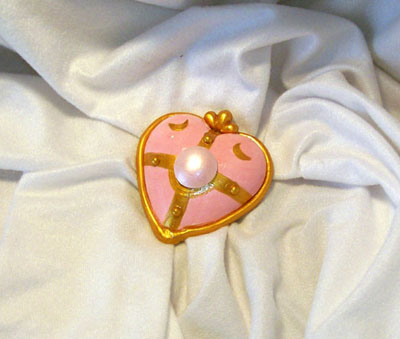 PGSM Sailor Moon broach