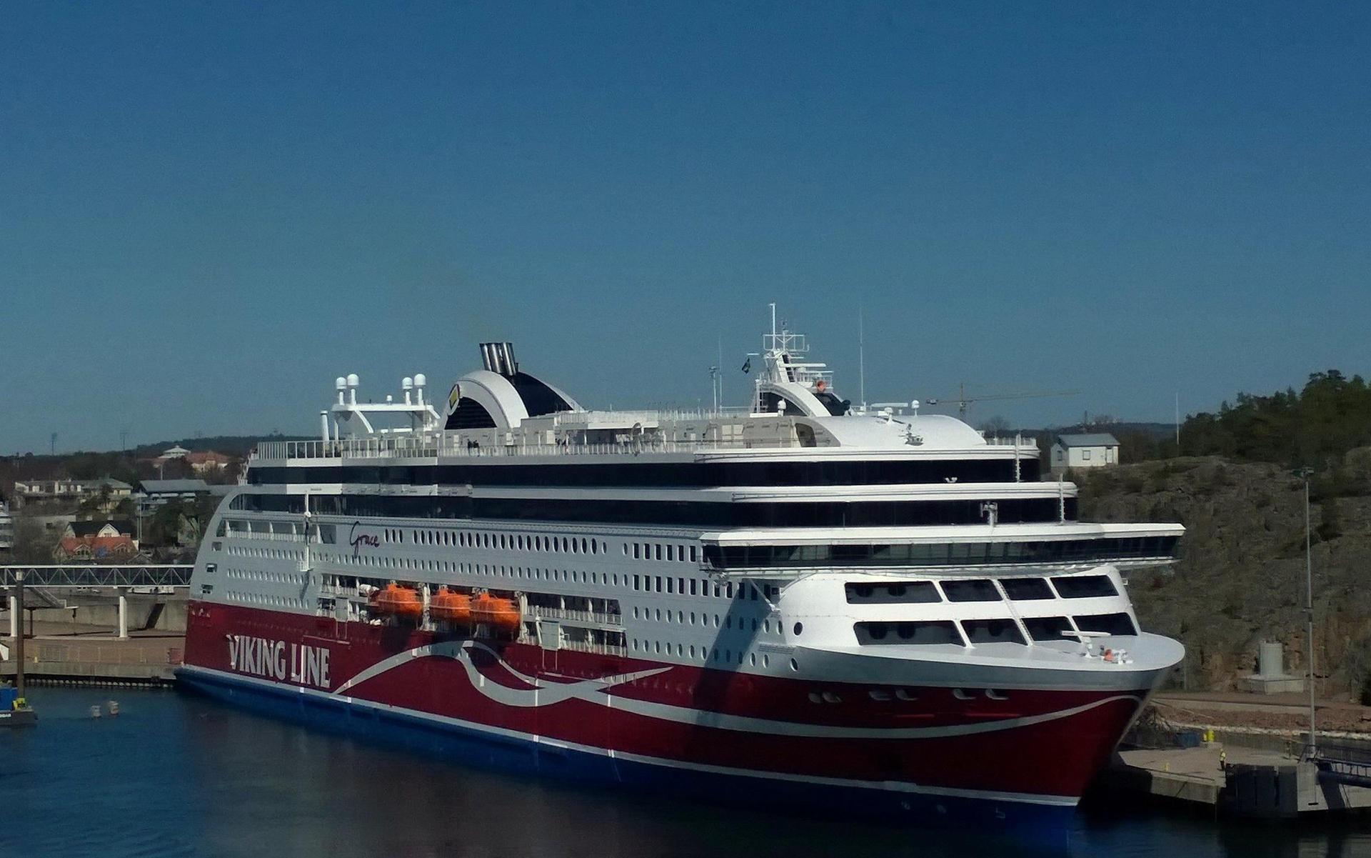 M/S Viking Grace by niksuo on DeviantArt