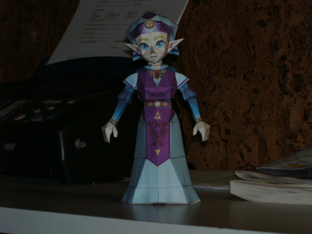 Papercraft Princess Zelda