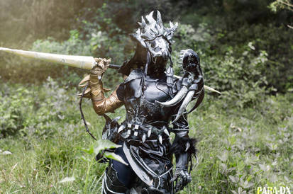 Graphite Dragoknight Hunter Z - Cosplay