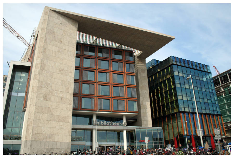 Openbare Bibliothek by kamuidestiny