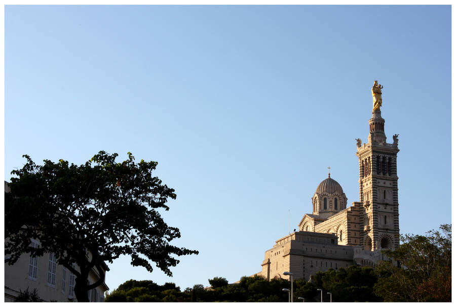Basilica du Notre Dame by kamuidestiny