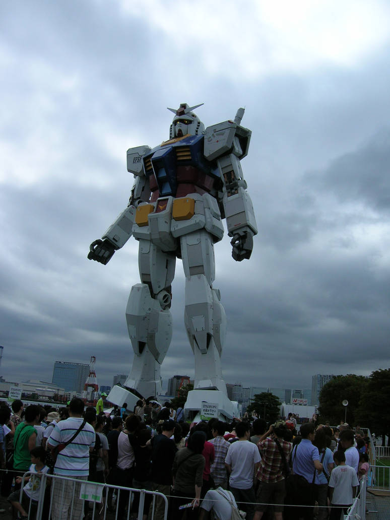 Giant Gundam