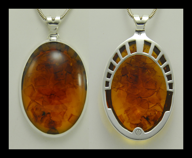 Amber Pendant 2