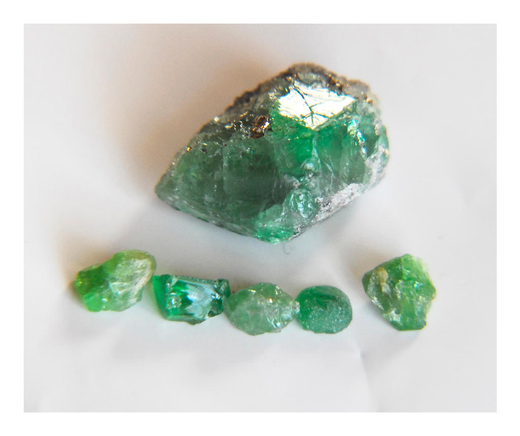 Tsavorite Garnet