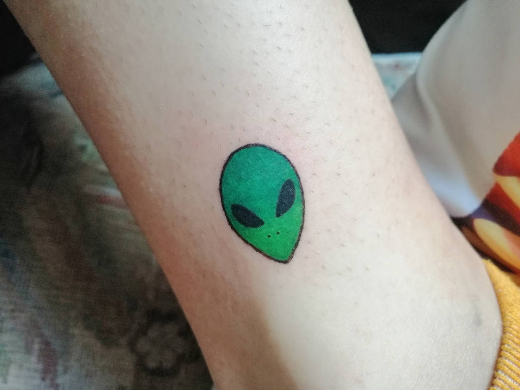 alien tattoo by PastelJosei on DeviantArt
