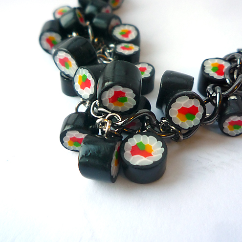 Sushi bracelet - black chain