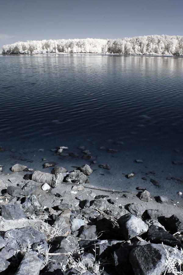 Lovely Lake Crabtree IR VIII