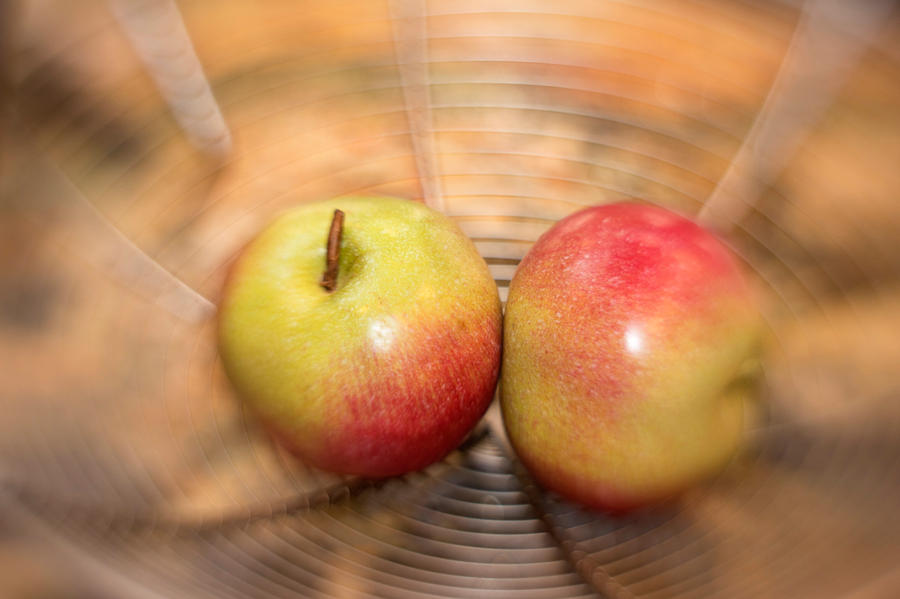 Lensbaby Apples