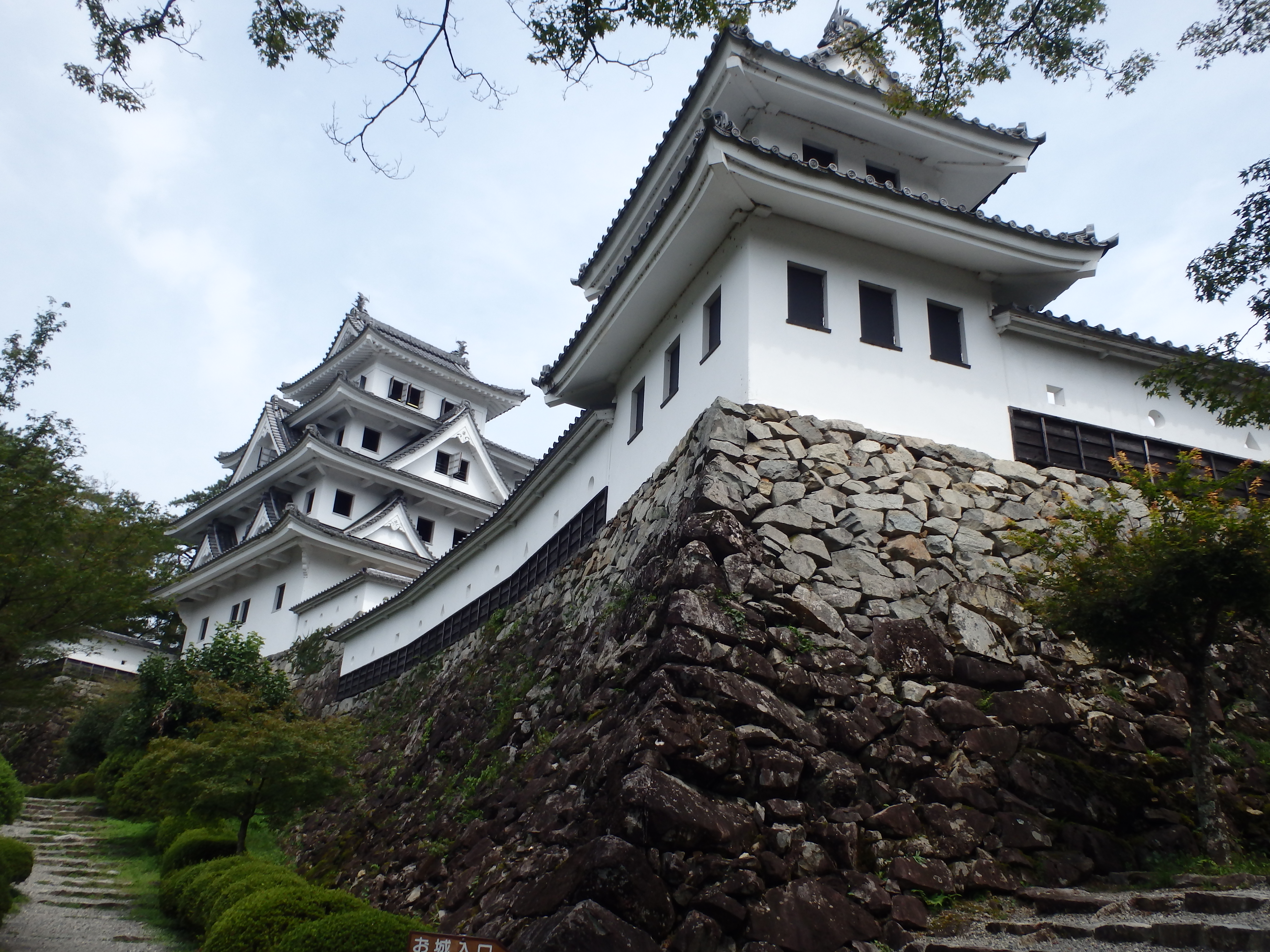 Gujo Hachiman Castle 4