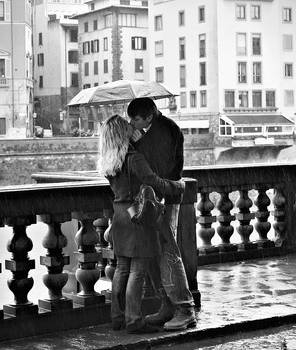 kissing in the rain