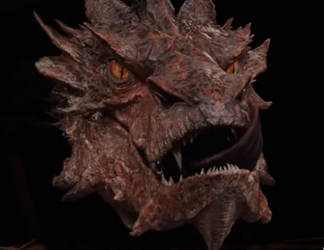 Smaug in the colbert show: tongue 2