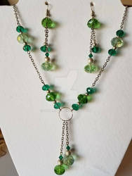 Green Necklace Set