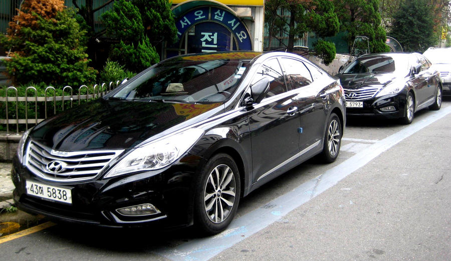 2 Black 2012 Hyundai HG Grandeurs AZERA by Kia-Motors on DeviantArt